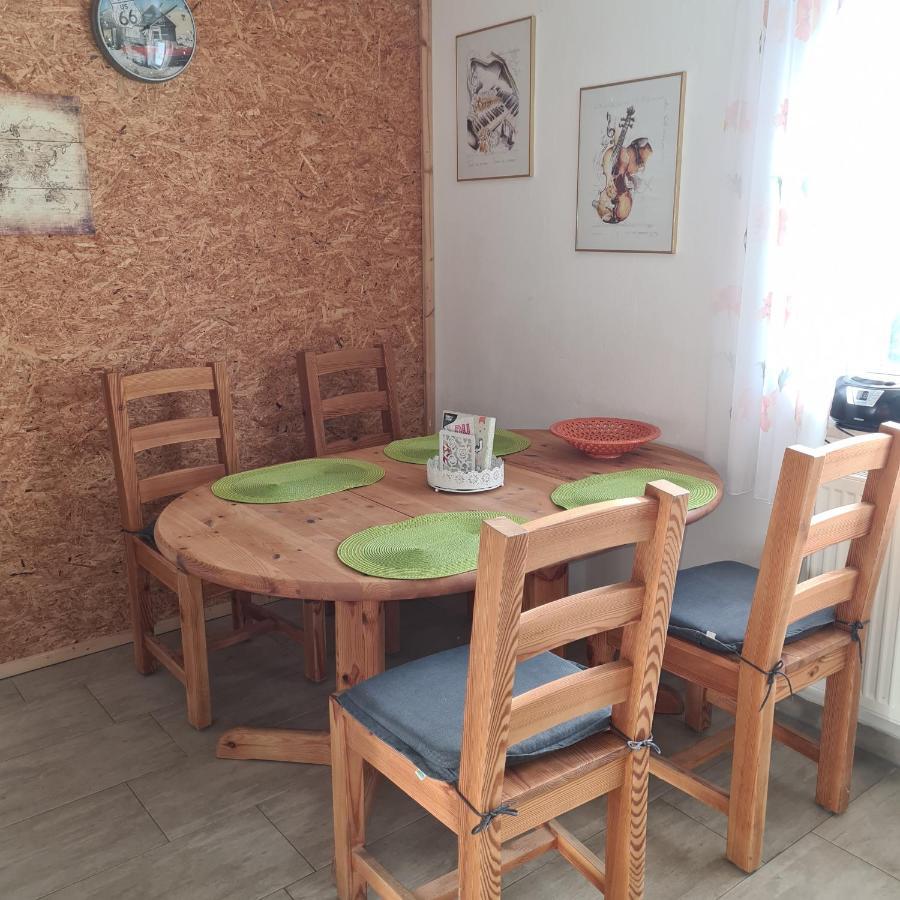 Marienstrasse Apartment Neukirchen vorm Wald Ngoại thất bức ảnh